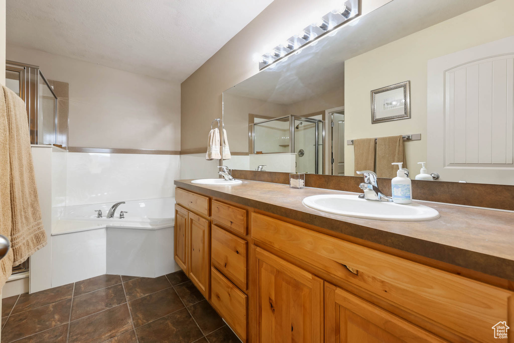 2170 W 1900 S Syracuse, UT 84075