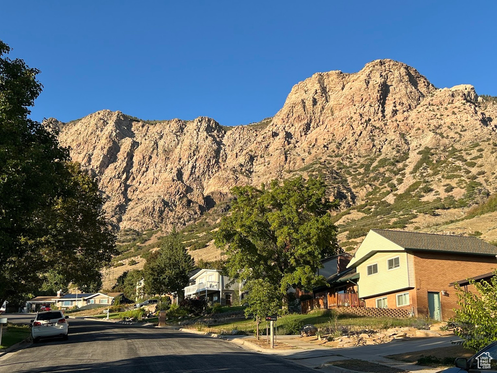 724 S HISLOP Ogden, UT 84404