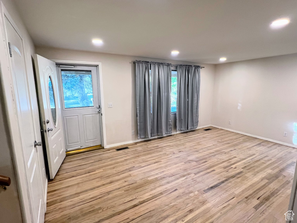 724 S HISLOP Ogden, UT 84404