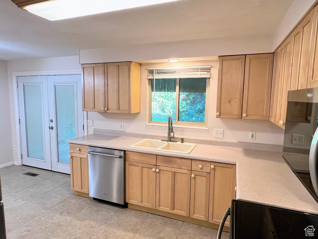 724 S HISLOP Ogden, UT 84404