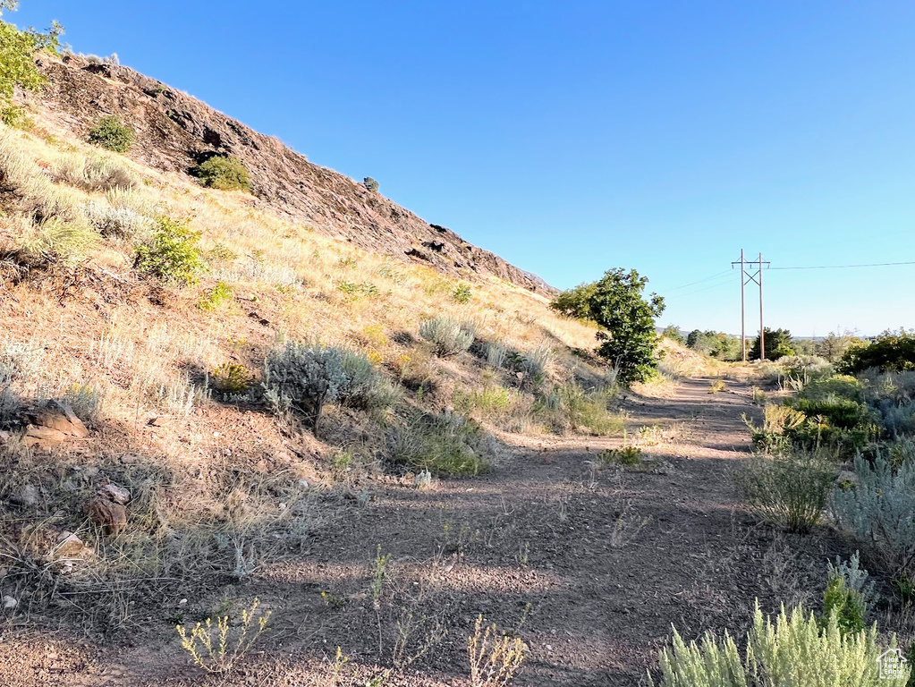 724 S HISLOP Ogden, UT 84404