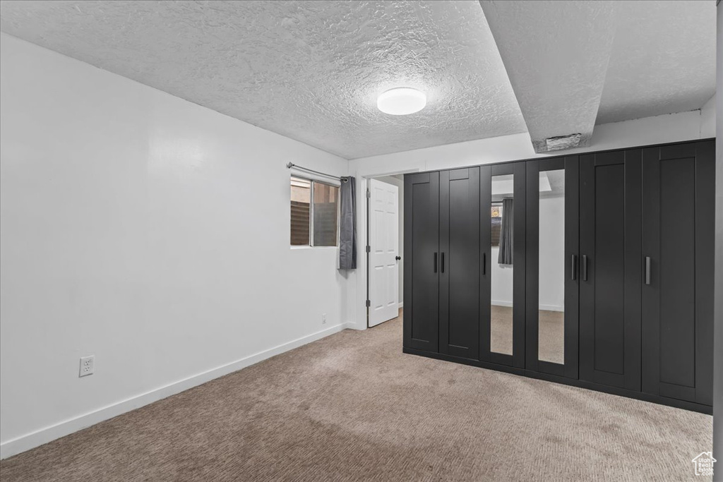 8493 S 3200 W West Jordan, UT 84088