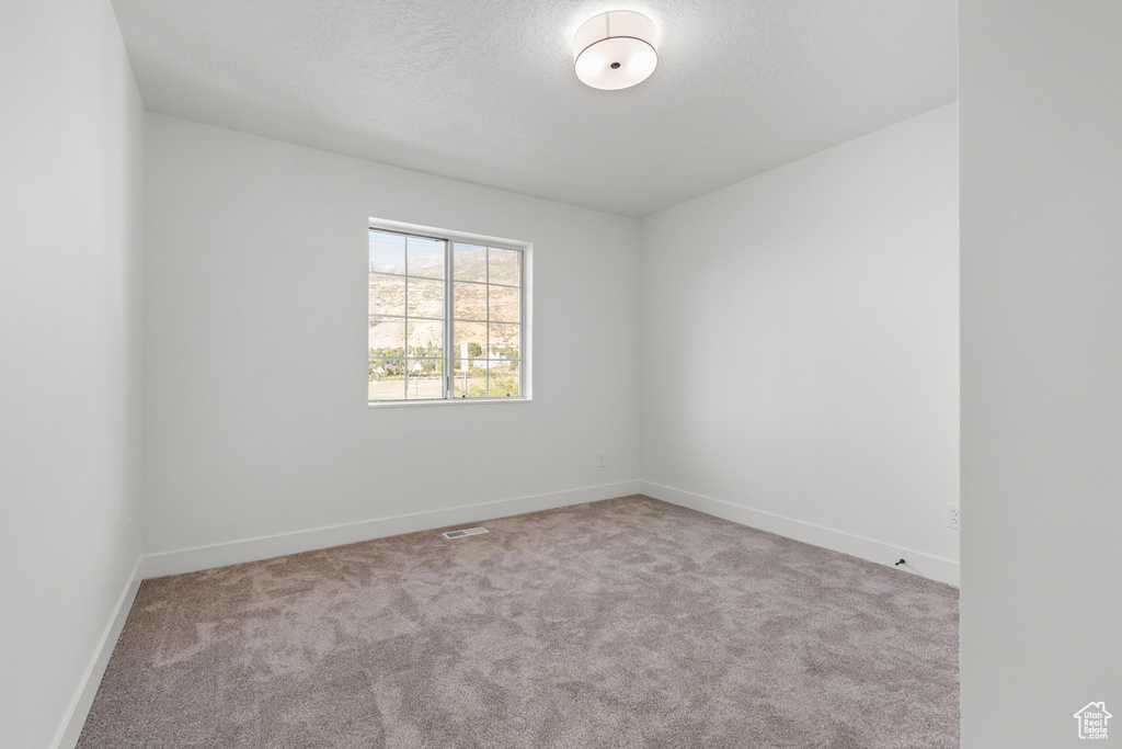 1986 N MAIN ST Orem, UT 84057