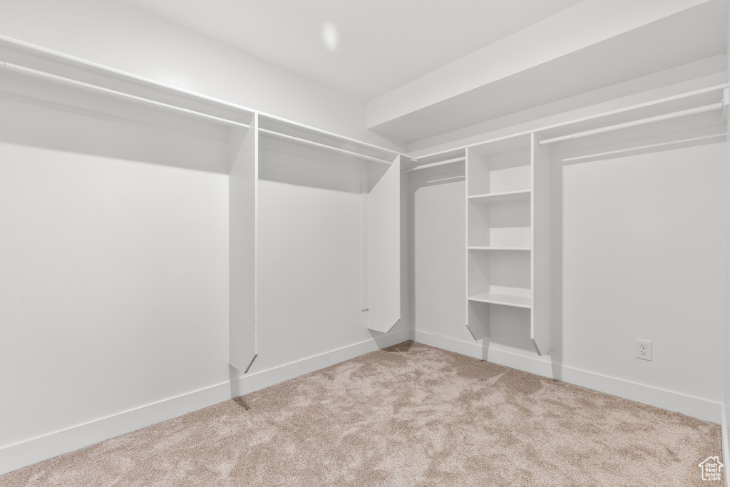 1986 N MAIN ST Orem, UT 84057