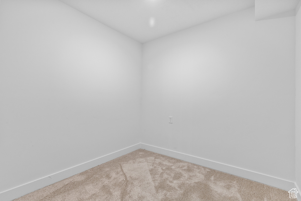 1986 N MAIN ST Orem, UT 84057