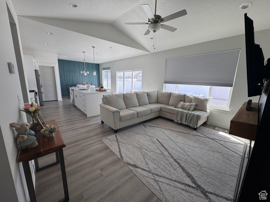 2354 E SPRING ST Eagle Mountain, UT 84005