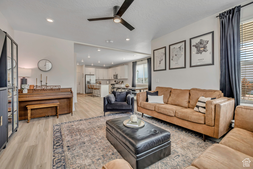 2056 N CHIANTI ST Saratoga Springs, UT 84045