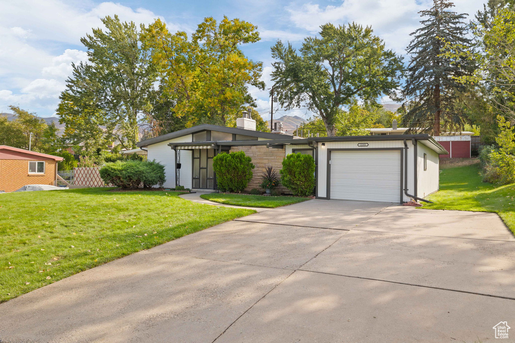 Photo 3 for MLS #2113398 at 2293 S 200 East