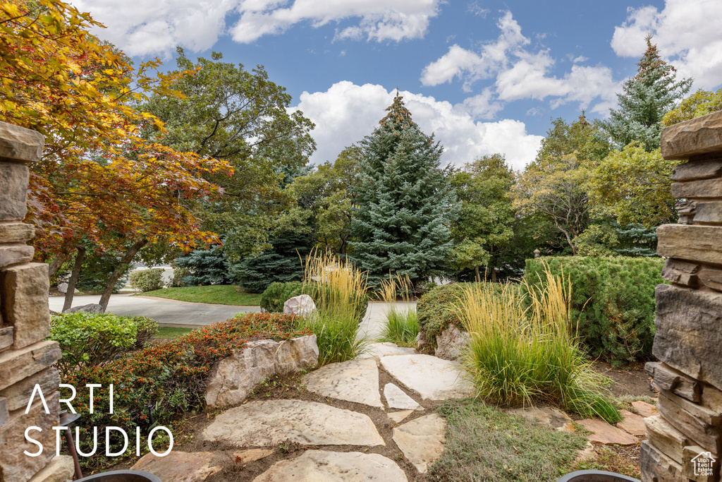 Photo 11 for MLS #2113399 at 3532 N Layton Ridge Dr