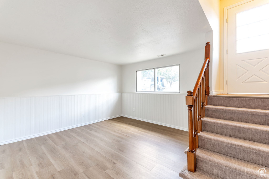 Photo 6 for MLS #2113402 at 111 E Center St #6A