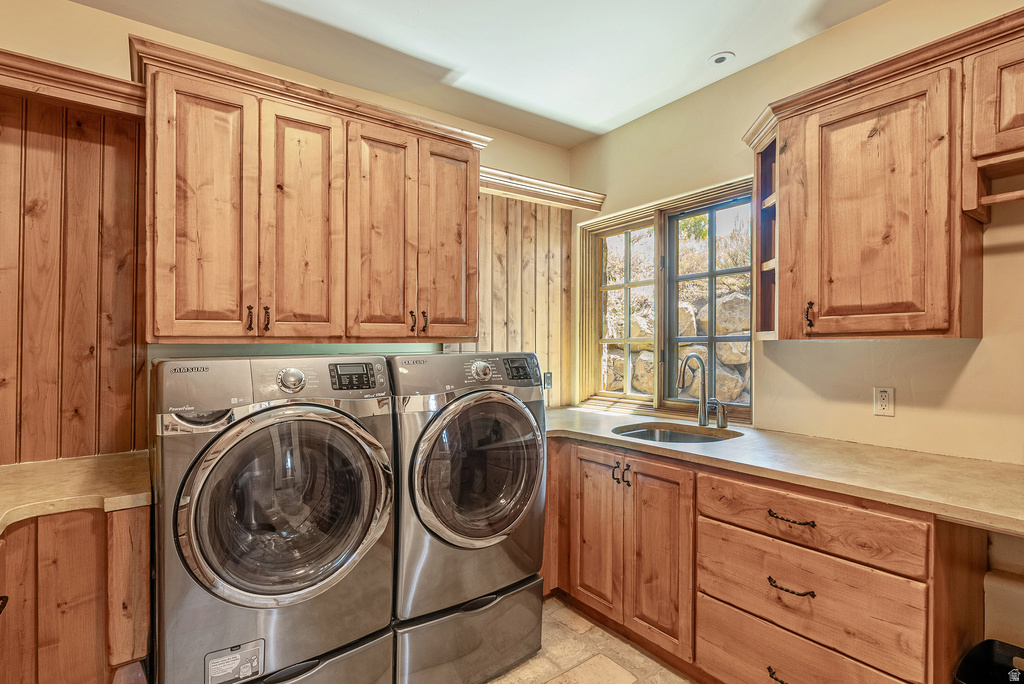 1210 LASSO TRL Hideout, UT 84036