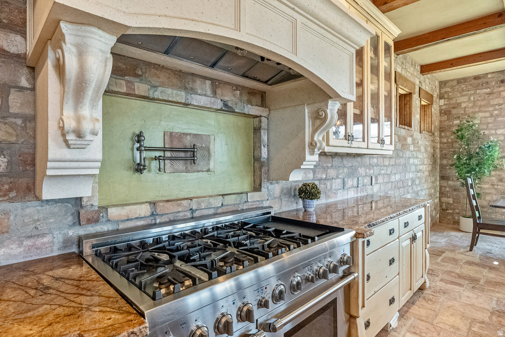 1210 LASSO TRL Hideout, UT 84036