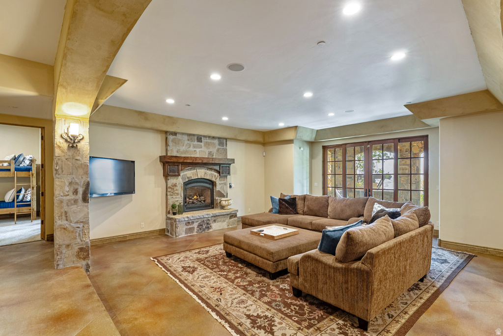 1210 LASSO TRL Hideout, UT 84036