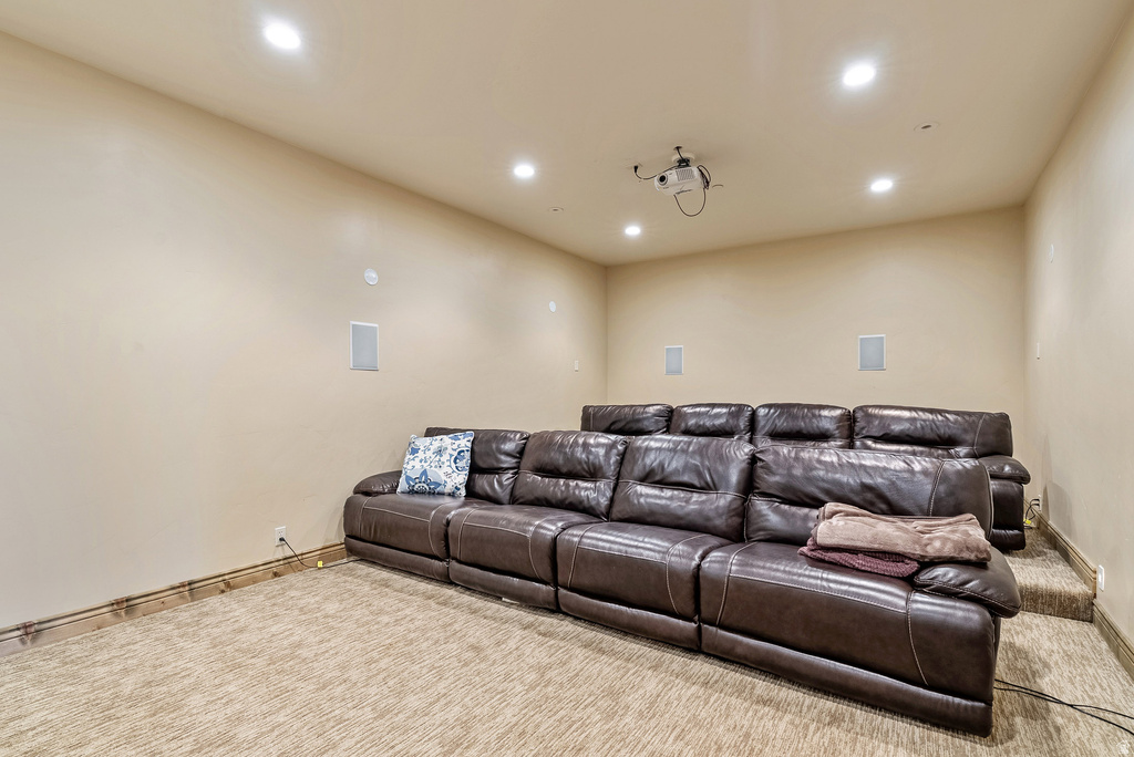 1210 LASSO TRL Hideout, UT 84036