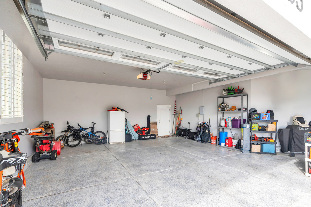 9435 N ASPEN HOLLOW CIR Highland, UT 84003