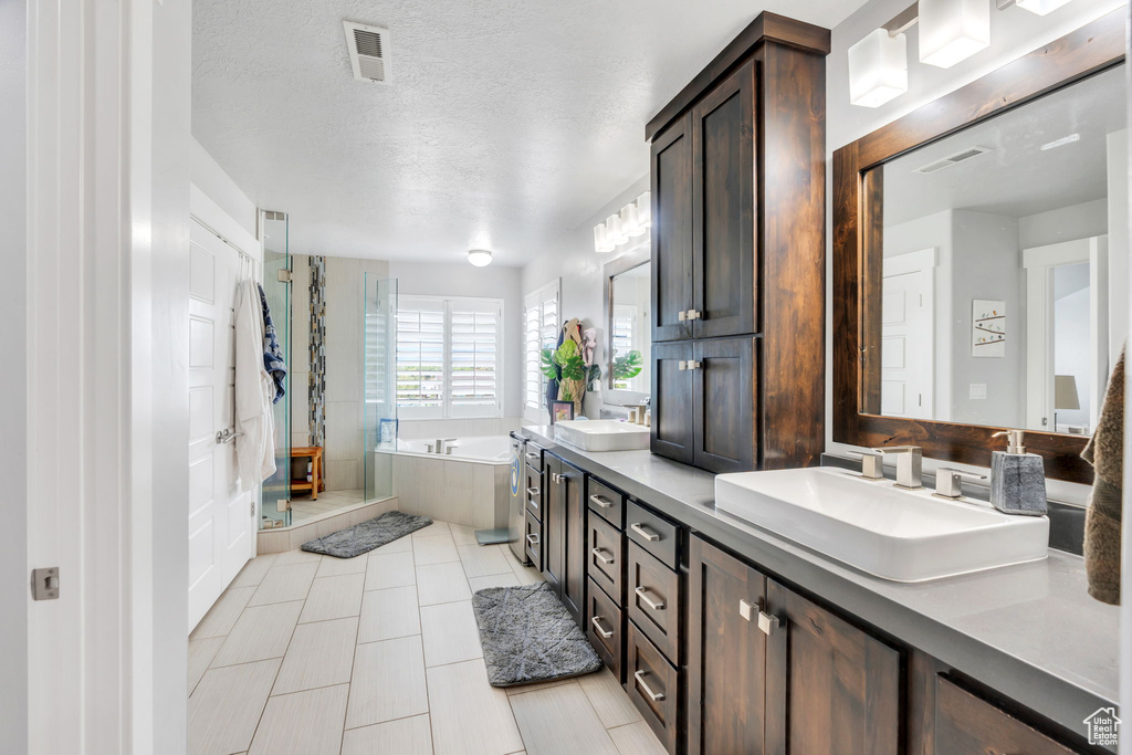 9435 N ASPEN HOLLOW CIR Highland, UT 84003