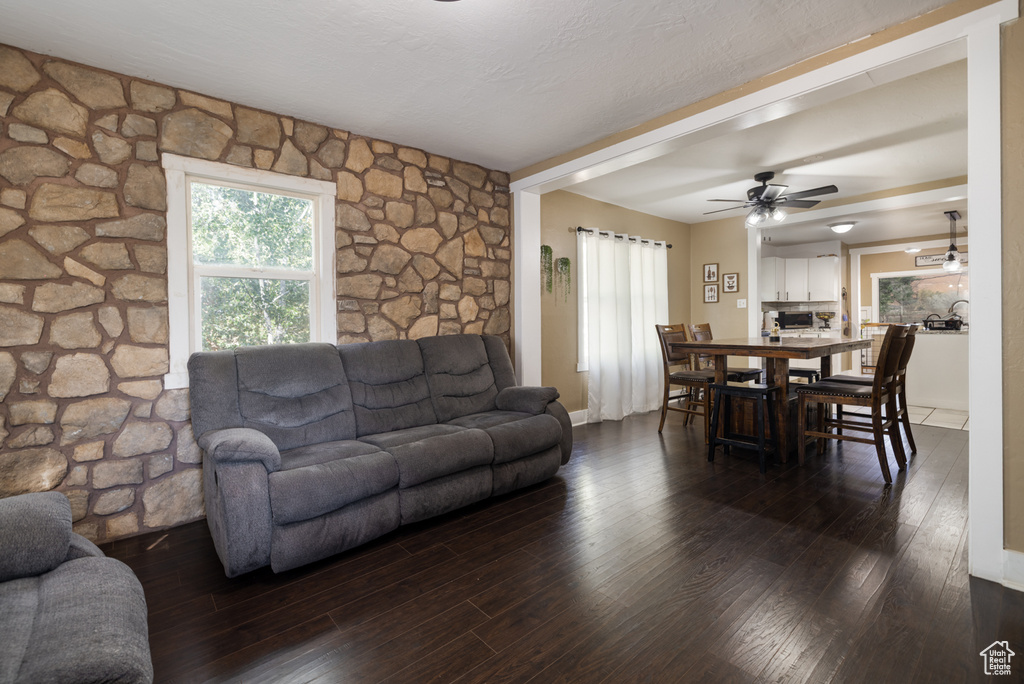 Photo 12 for MLS #2113413 at 1519 E 3000 North