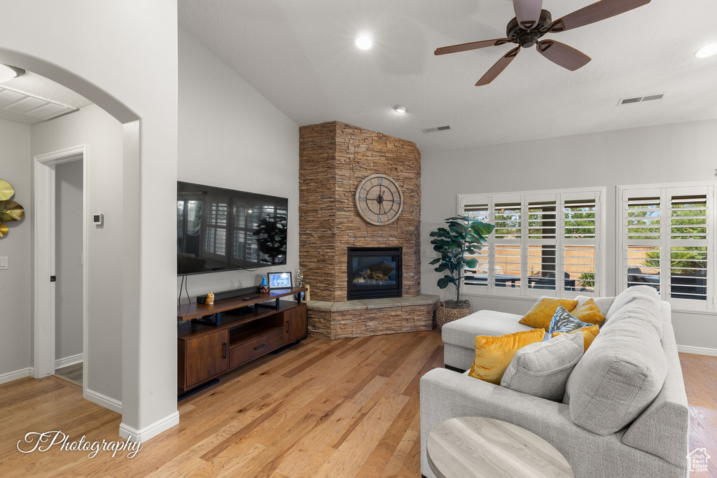 1586 W BONITA BAY CIR St George, UT 84790