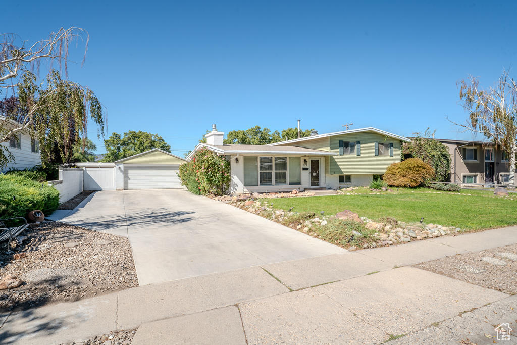4176 S MORRIS ST Taylorsville, UT 84129