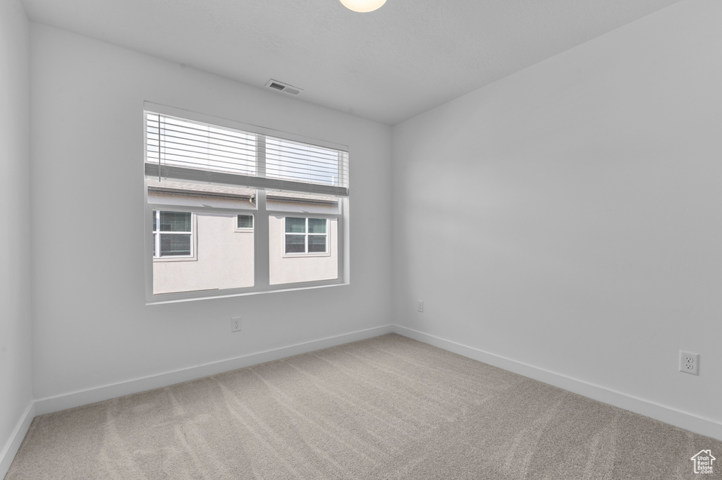 Photo 14 for MLS #2113429 at 556 N Buffalo Grass Ln