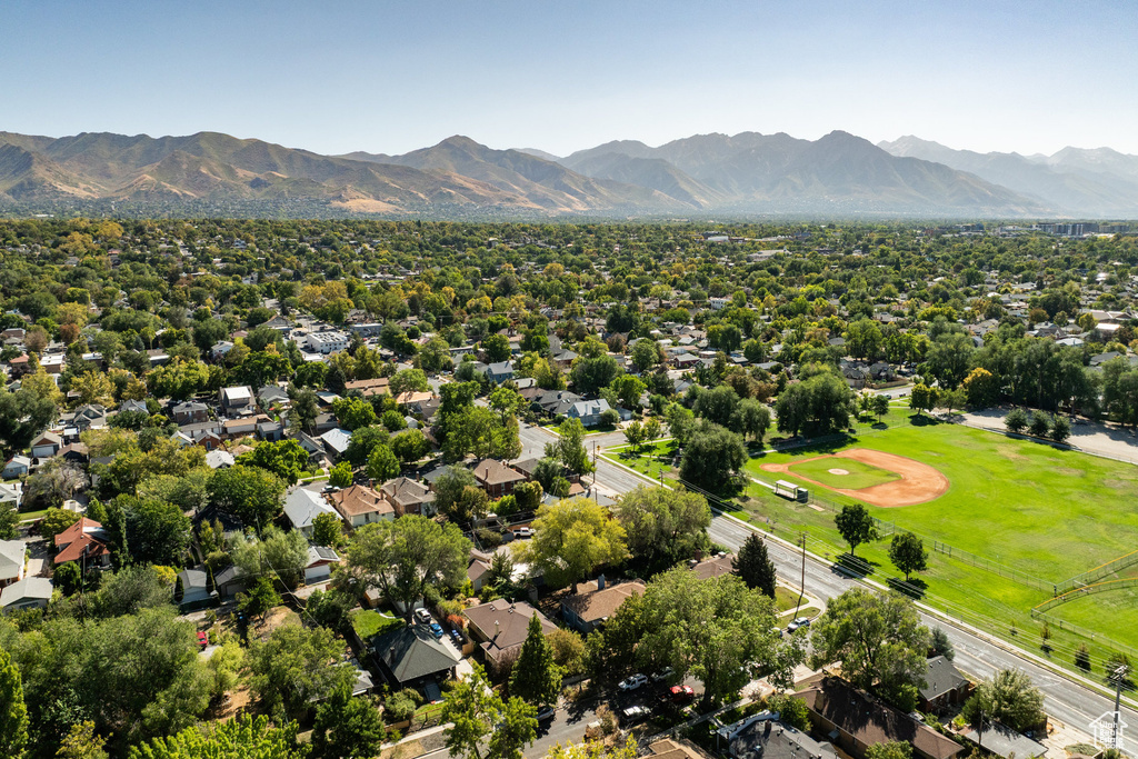 1237 S LAKE ST Salt Lake City, UT 84105