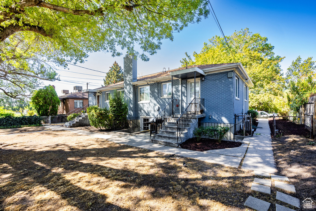 1237 S LAKE ST Salt Lake City, UT 84105