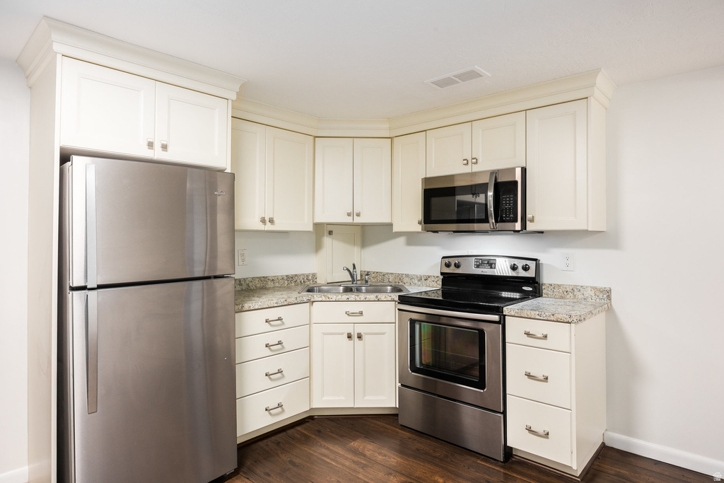 10557 S PRIMROSE DR Sandy, UT 84094