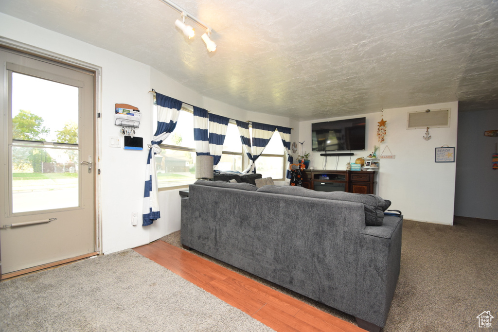 Photo 4 for MLS #2113452 at 2297 W 2175 South