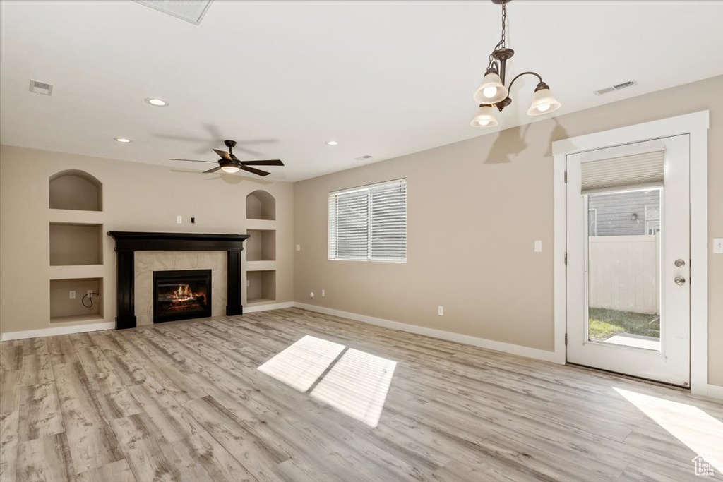 1072 W STONEHAVEN DR North Salt Lake, UT 84054