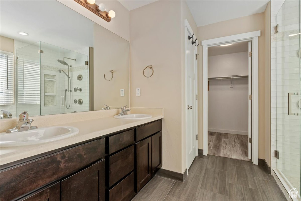 1072 W STONEHAVEN DR North Salt Lake, UT 84054