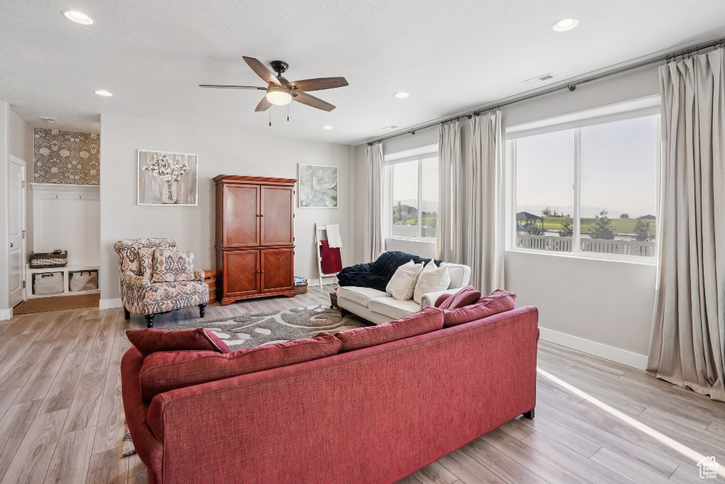 Photo 20 for MLS #2113461 at 1651 W White Pine Dr