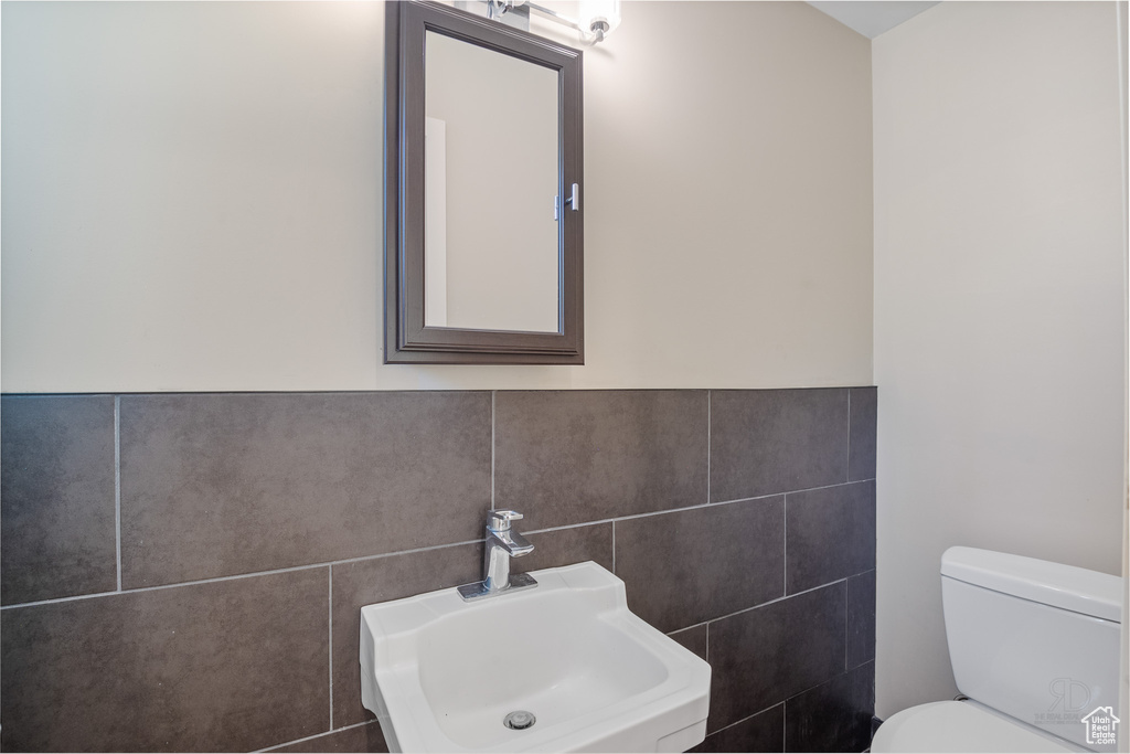 67 E 3100 S Bountiful, UT 84010