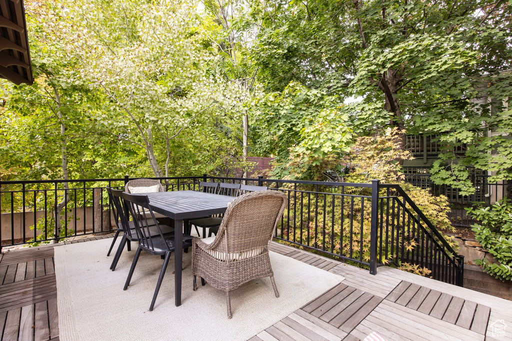 1393 E SOUTH TEMPLE ST Salt Lake City, UT 84102