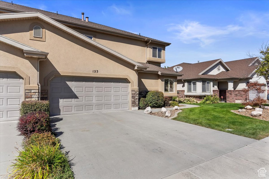 Photo 3 for MLS #2113471 at 123 Hillsborough Dr #71