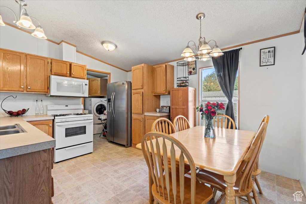 Photo 8 for MLS #2113476 at 2600 N Hill Field Rd #4
