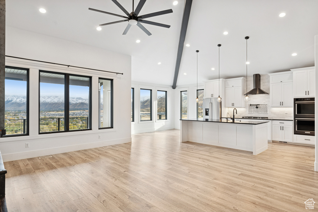 Photo 4 for MLS #2113477 at 3293 E Hawk Dr