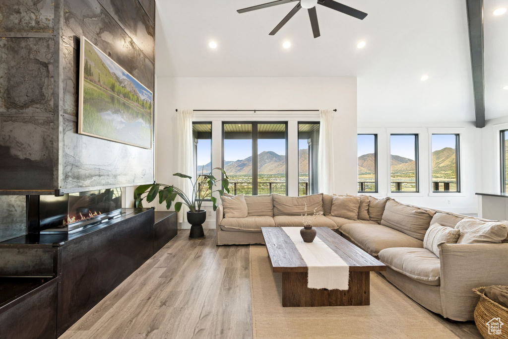 3293 E HAWK DR Spanish Fork, UT 84660