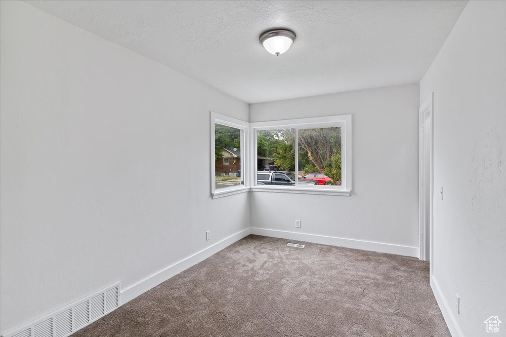 387 E 14TH ST Ogden, UT 84404