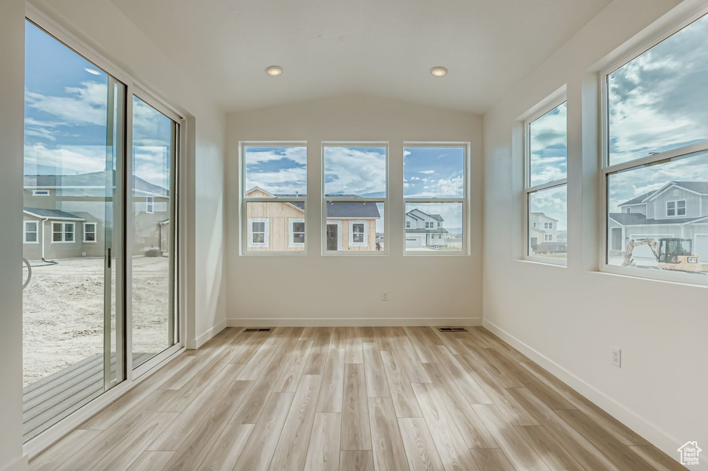 Photo 24 for MLS #2113497 at 180 E Quartz Creek Ln