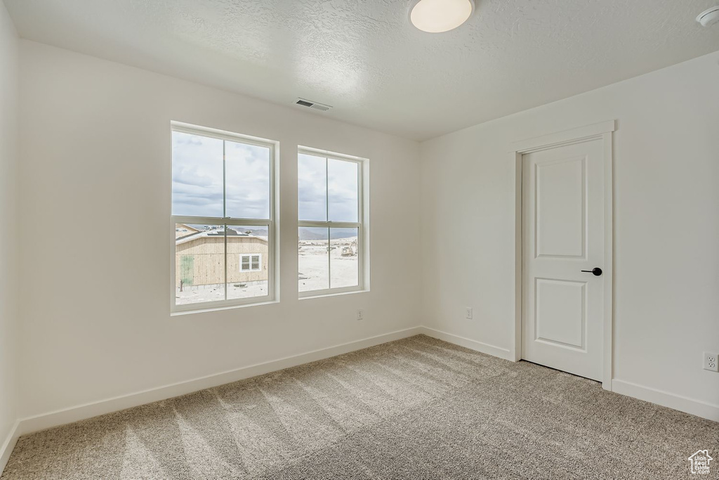 Photo 18 for MLS #2113497 at 180 E Quartz Creek Ln