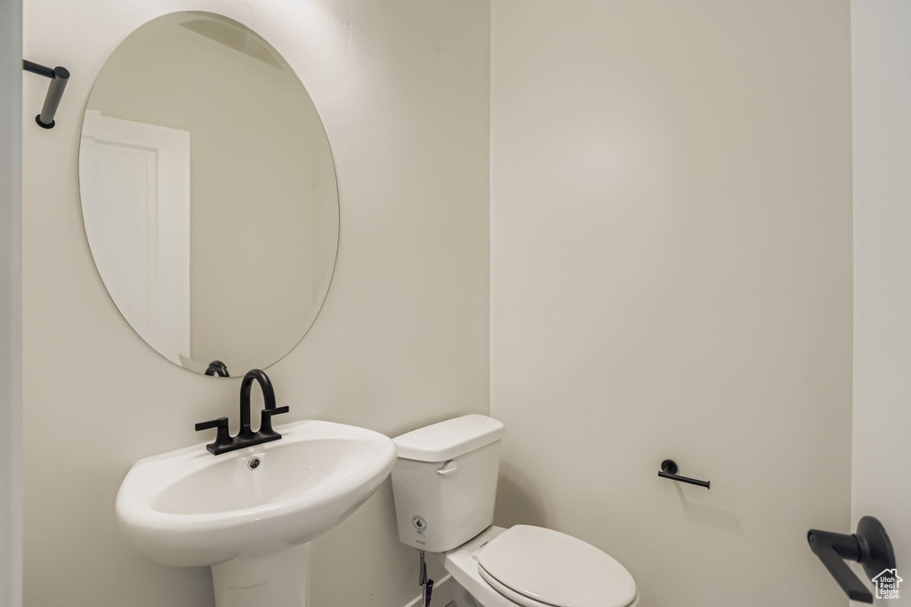 Photo 12 for MLS #2113497 at 180 E Quartz Creek Ln
