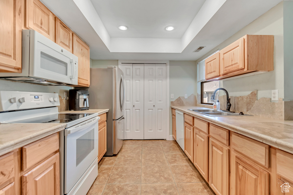 Photo 5 for MLS #2113503 at 6934 S 745 East #C
