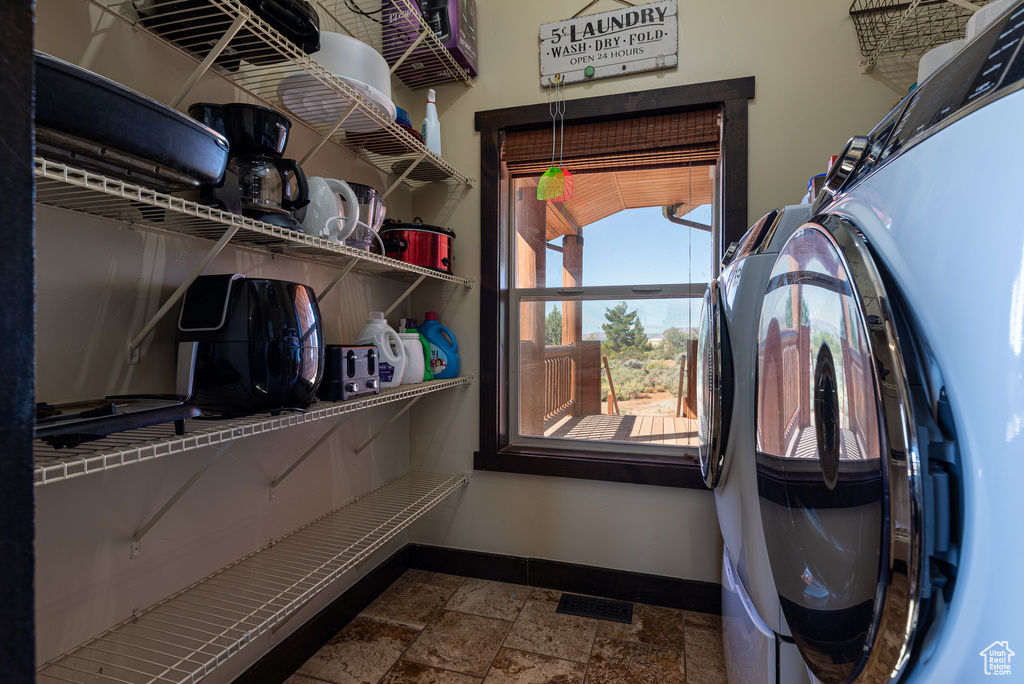 1286 S KNOLL AVE #6-191 Kanab, UT 84741