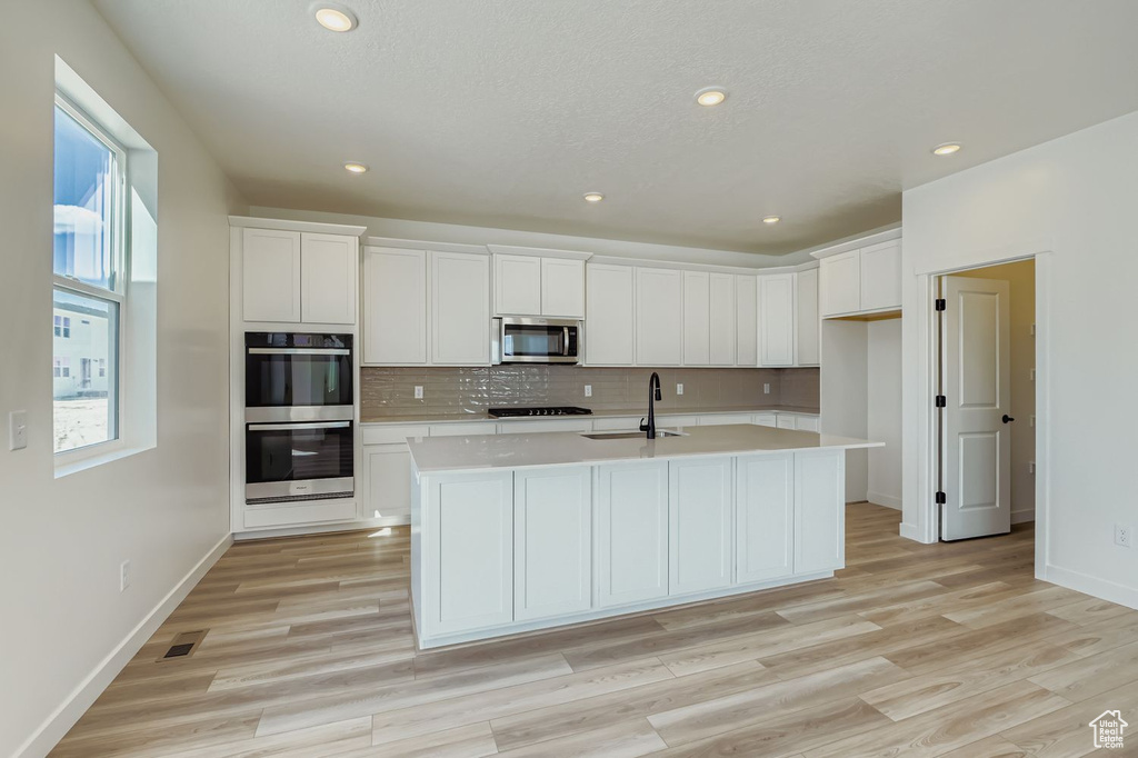 Photo 12 for MLS #2113511 at 5101 N Lukes St