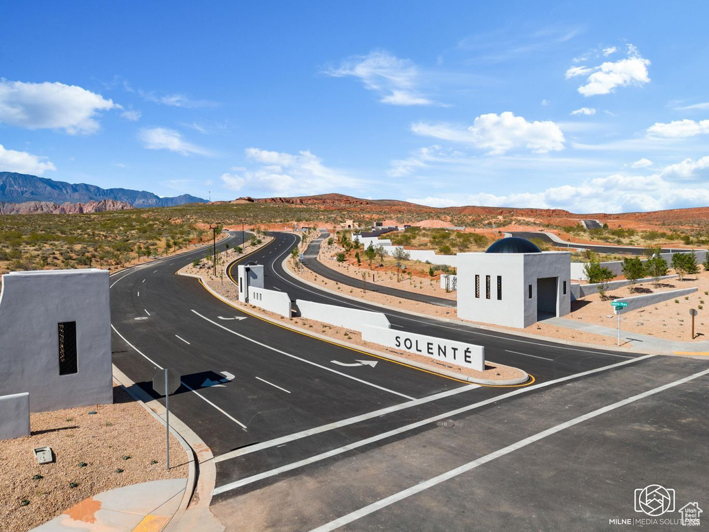 318 E OTERO RD Washington, UT 84780