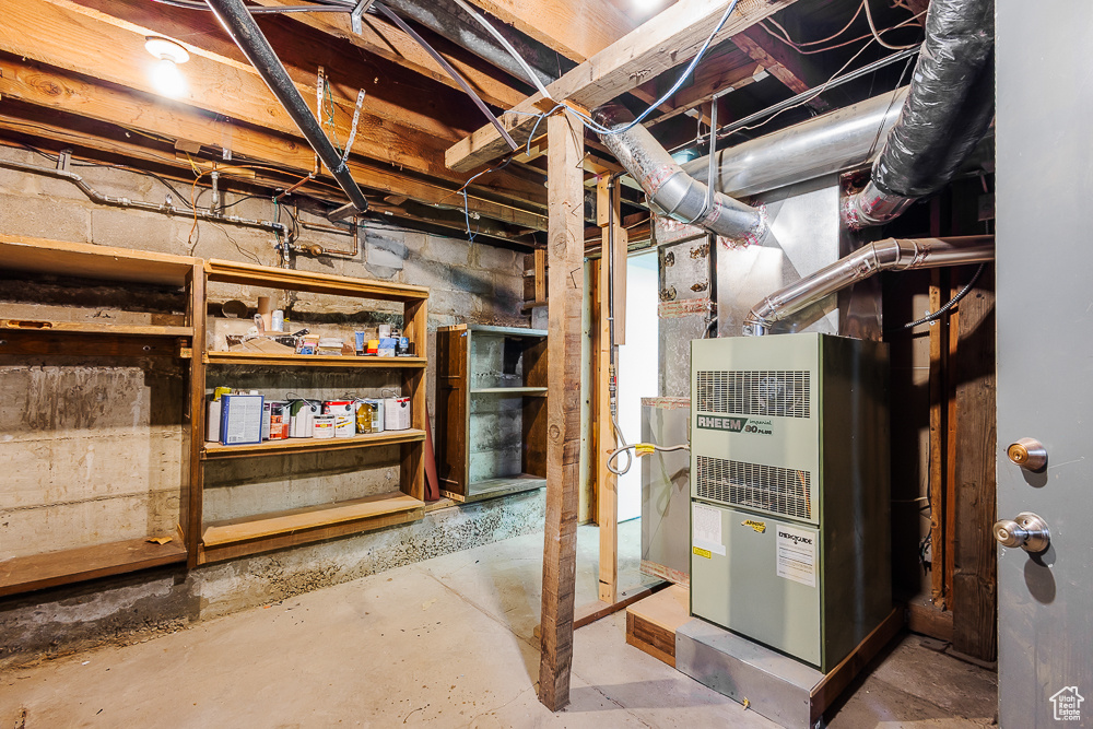 8544 S 300 E Sandy, UT 84070