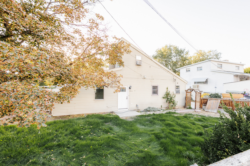 8544 S 300 E Sandy, UT 84070