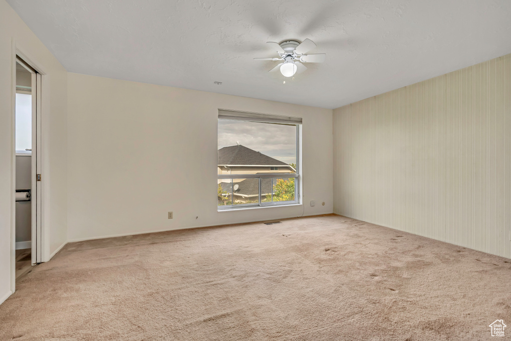 2506 GREEN OAK DR Bountiful, UT 84010
