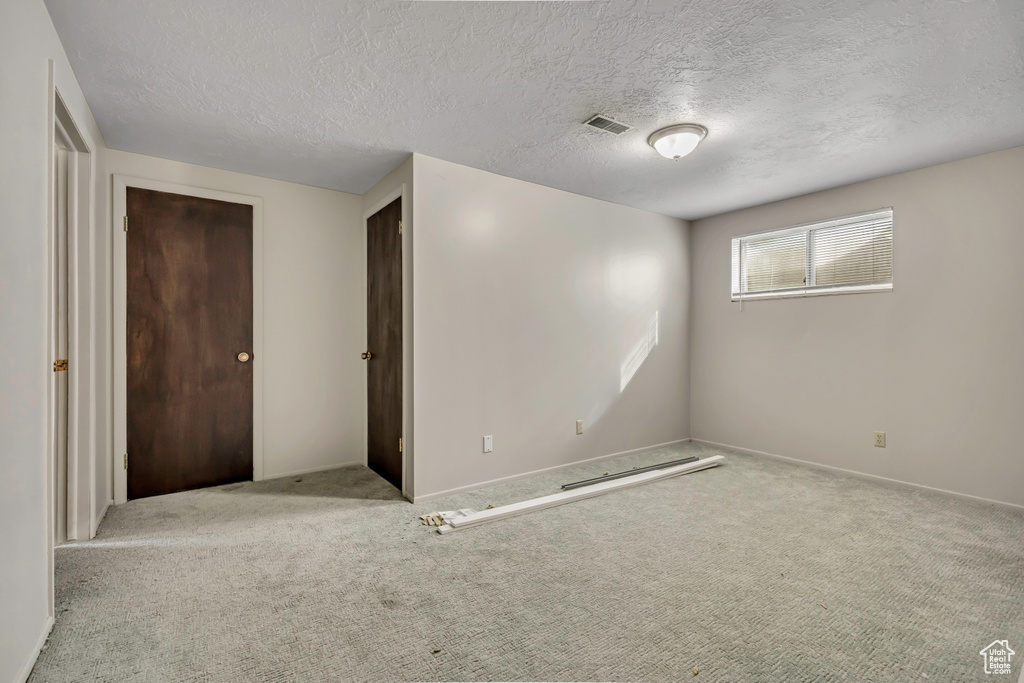 2506 GREEN OAK DR Bountiful, UT 84010