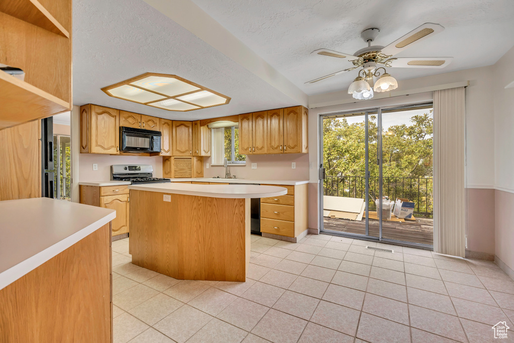 2506 GREEN OAK DR Bountiful, UT 84010